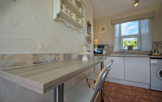 Bardristane Forge breakfast bar