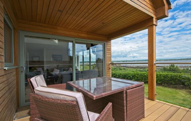 Curlew Cottage patio seating